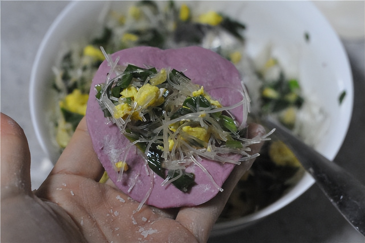 包子怎么做才能松软光滑,如何做能使包子松软有弹性