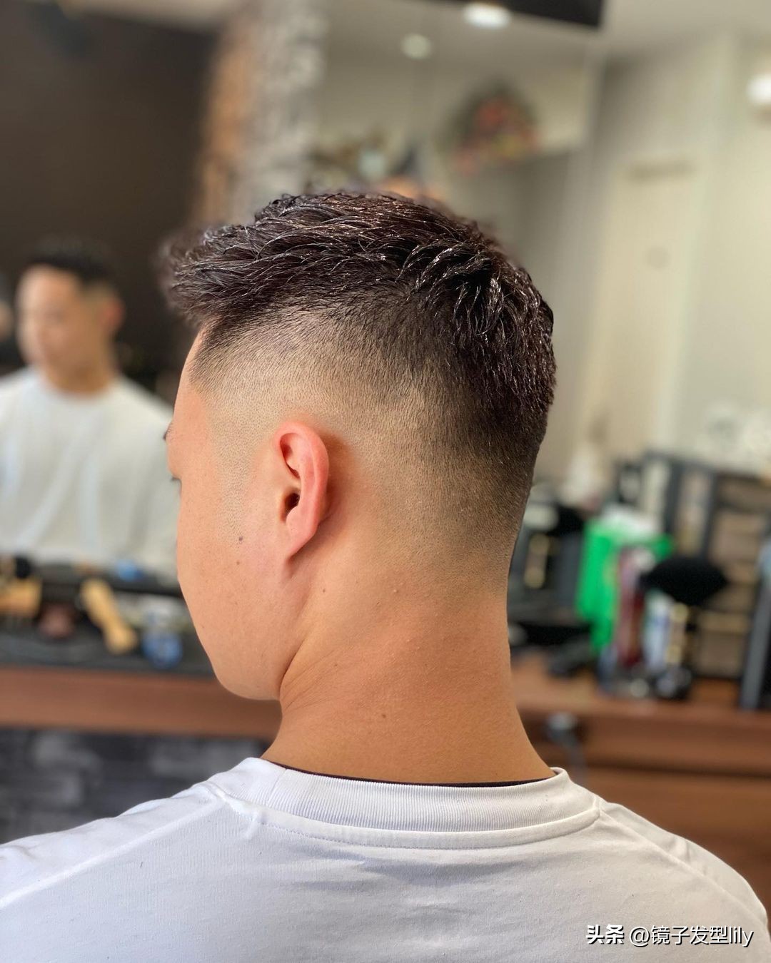 男士两边铲帅气发型全集,理发教程男士中老年帅气发型