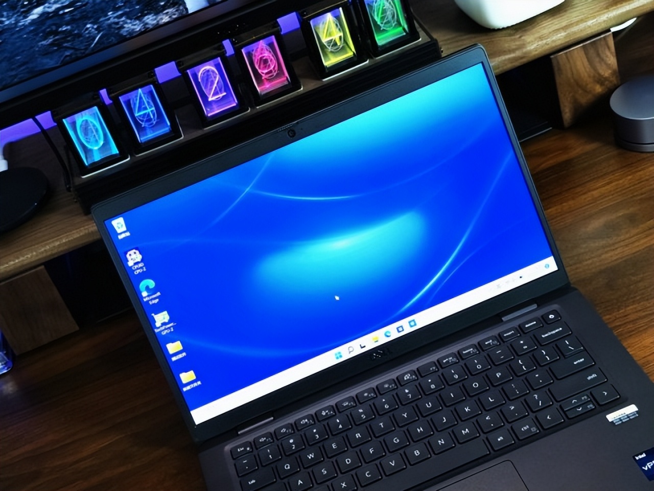 戴尔latitude7390,戴尔latitude7610评测