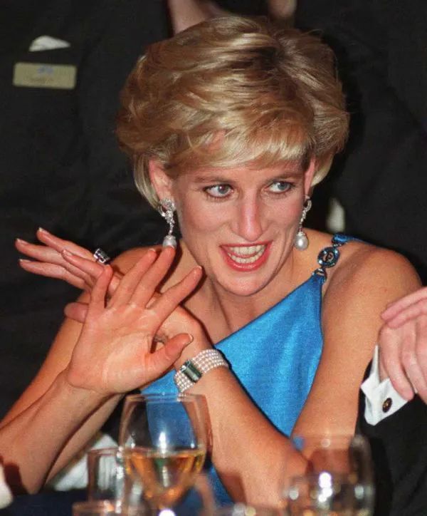 圣玛利亚蓝是什么,圣玛利亚蓝宝石价格表