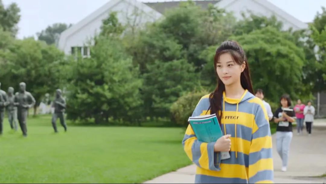 《大三女生》北大展播引热议主创团队与北大师生面对面