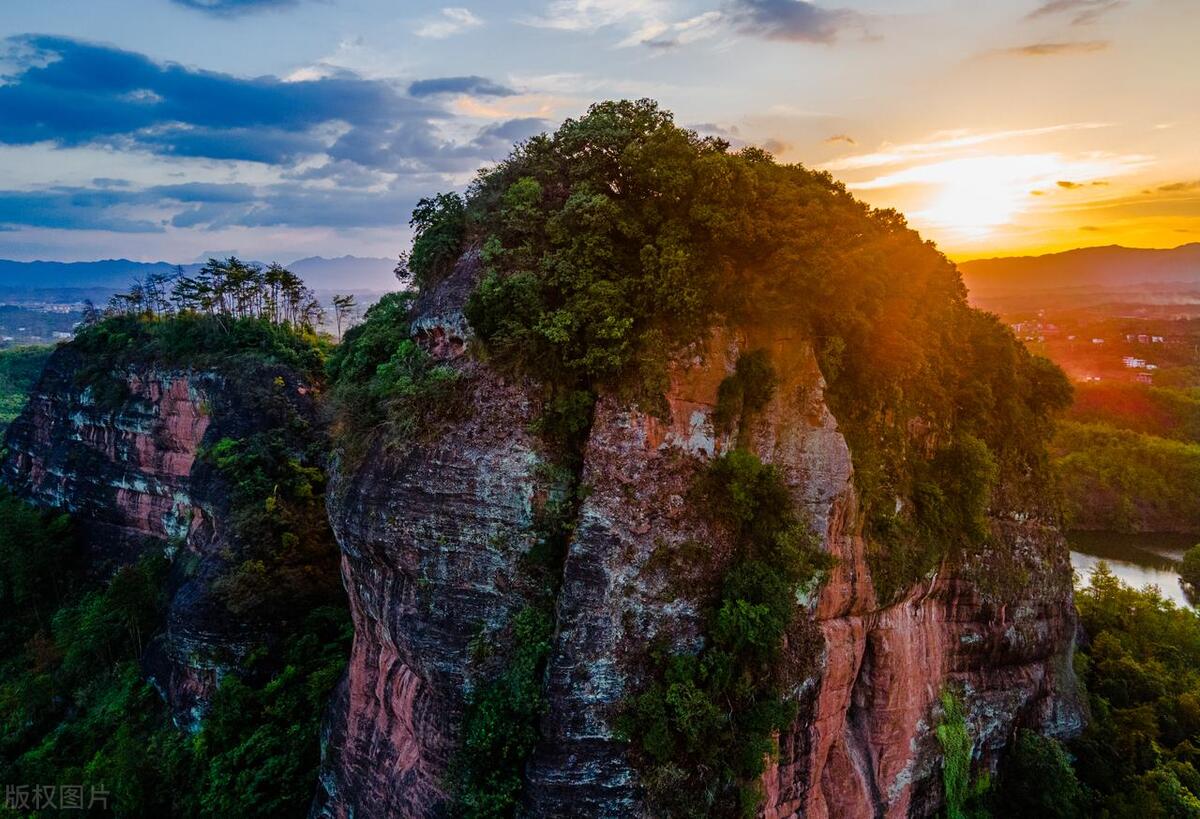 广东旅游攻略必玩的景点,广东旅游攻略必玩的景点线路