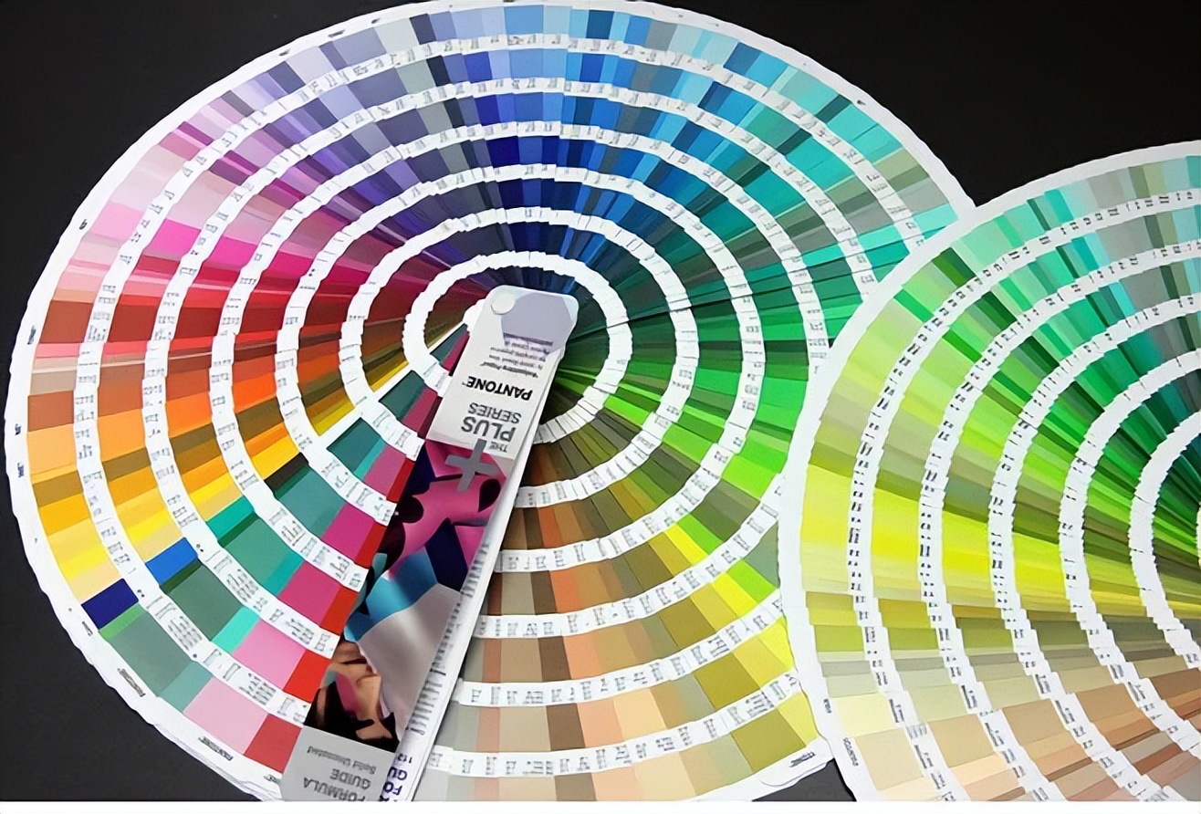 pantone今年的颜色,pantone公布年度颜色
