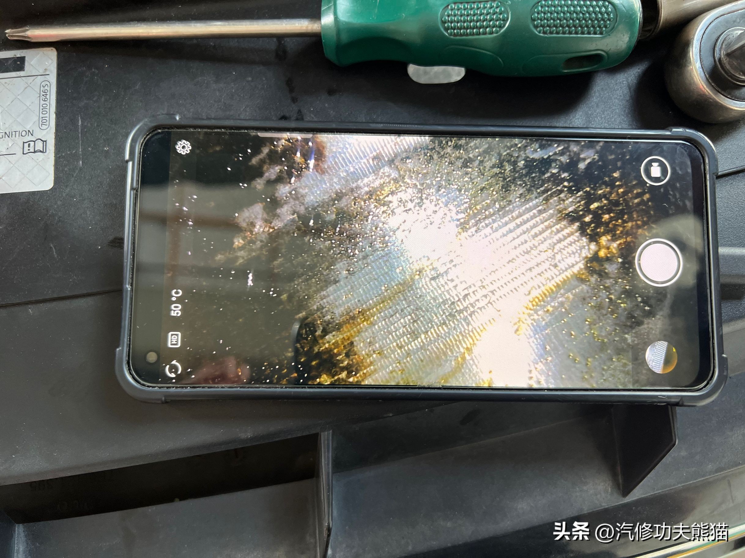 大众途锐烧机油积碳严重,途锐有必要清洗积碳吗