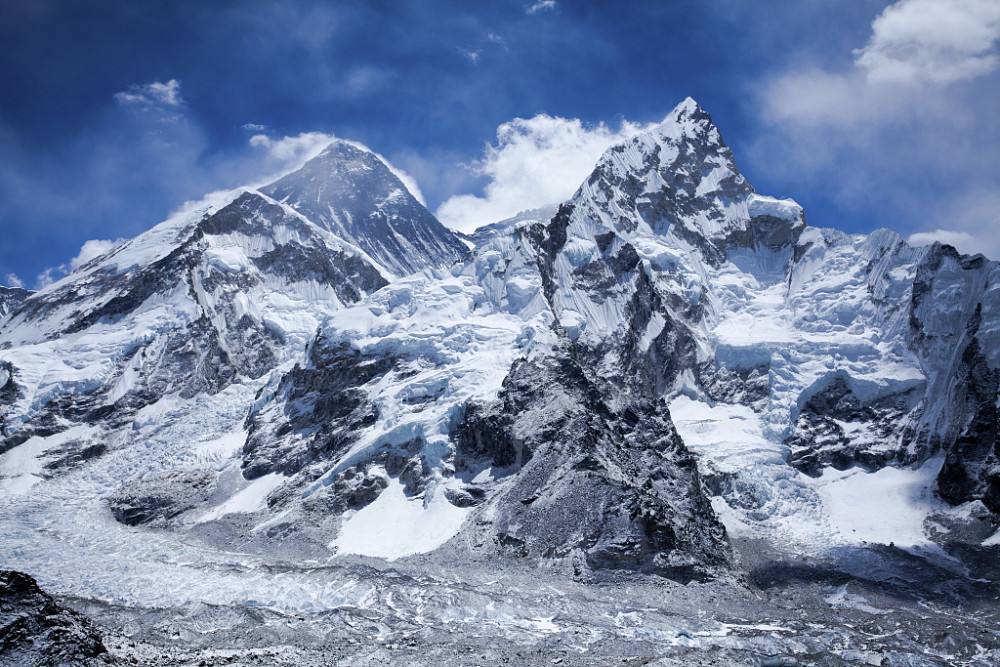 为什么珠峰不能直升机直接飞上去,直升飞机可以直接飞上珠峰吗