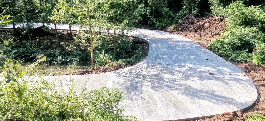 青城山镇：奋楫笃行，臻于至善，深耕青山热土！