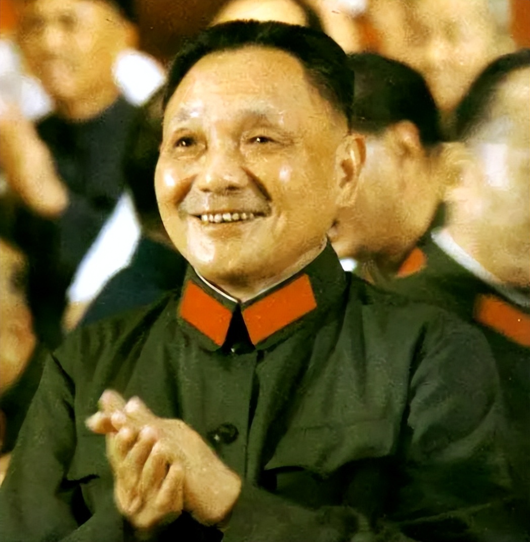 她是*小平邓**的妹妹,建国后第一次见到哥哥,丈夫是火箭军副司令