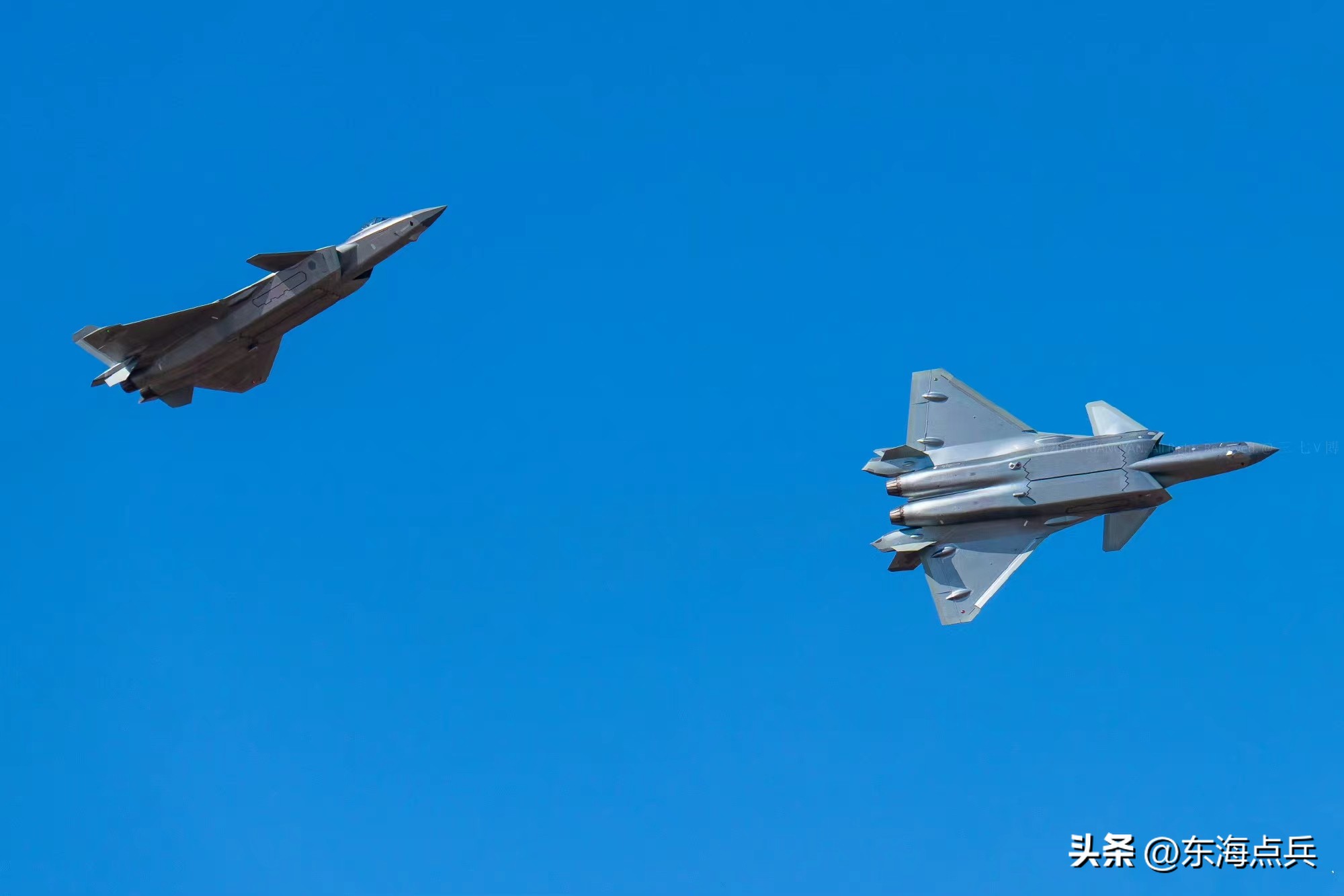 美媒歼20,歼20首架升级版航程