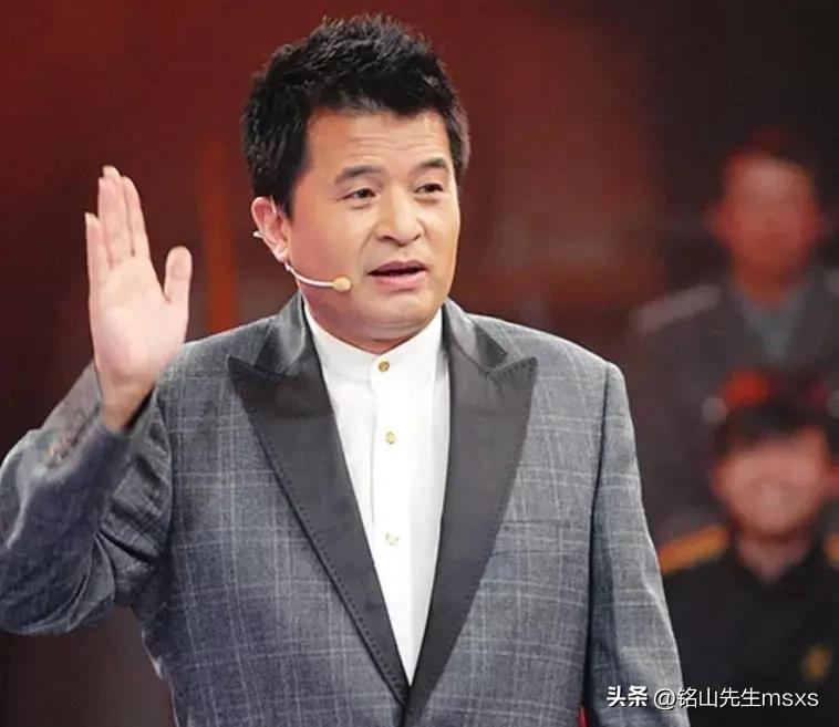 央视名嘴毕福剑,原央视主持人毕福剑现状怎样