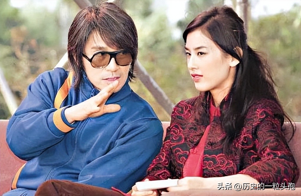 藏了8年才公开身份,藏了八年的秘密被妻子发现