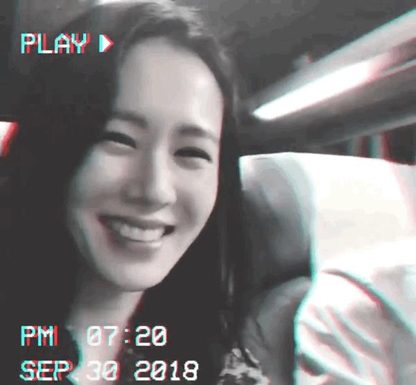 玄彬孙艺珍官宣结婚晒照穿搭,玄彬孙艺珍官宣结婚