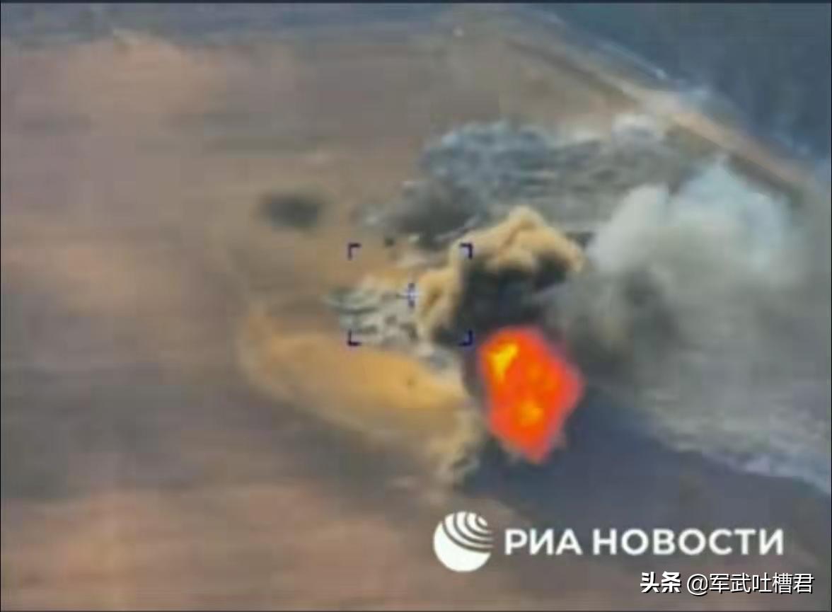 俄军温压弹燃烧弹齐上阵,俄军向乌军发射温压弹