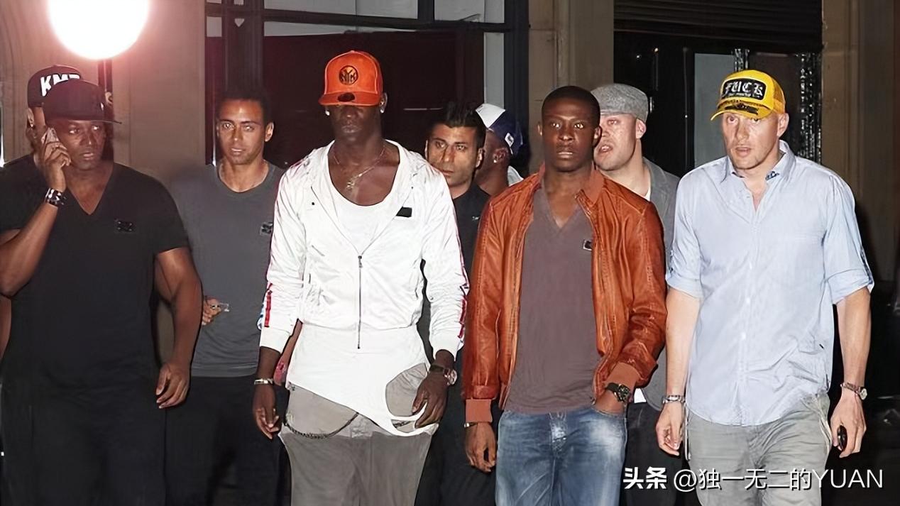 逛夜店各种状态,足坛爱去夜店的球员