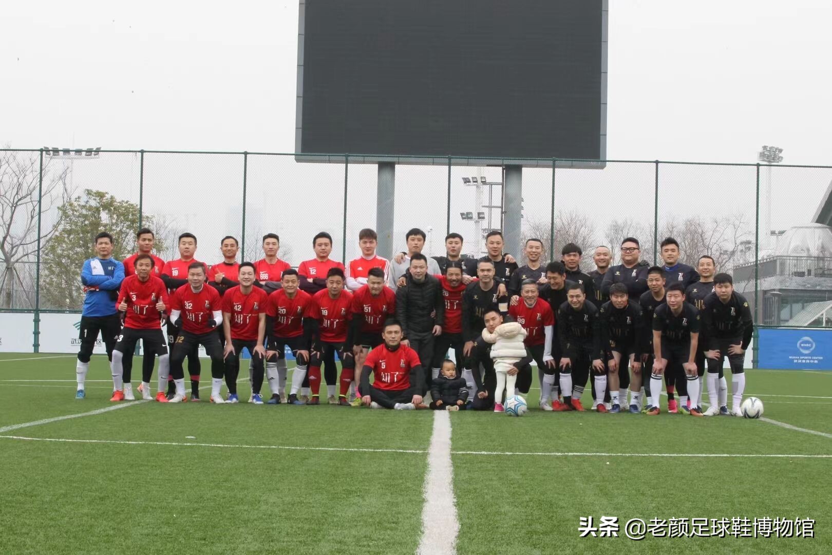 中国足球野球现状,中国足球职业球员踢野球