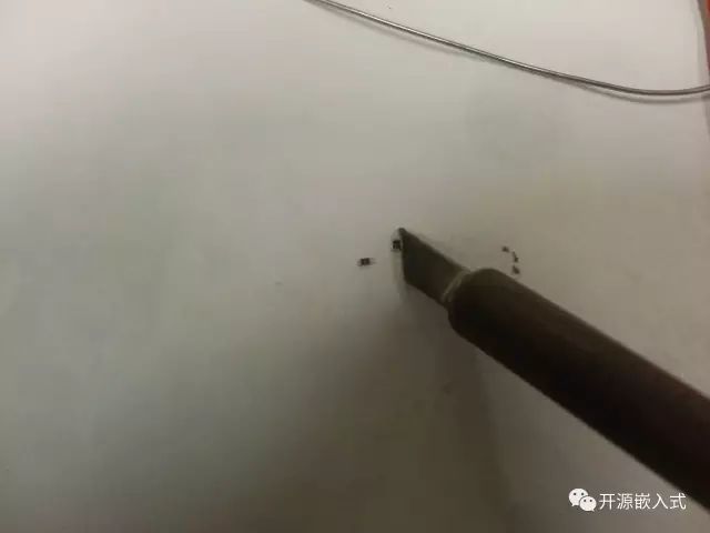 pcb元器件焊接方法,pcb贴片元器件手工焊接技巧及要点