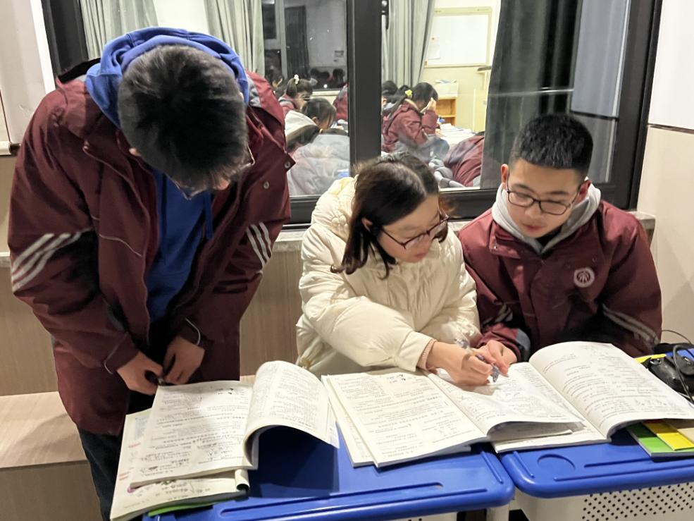 杭州市余杭第一中学怎么样,杭州市余杭第一中学官网