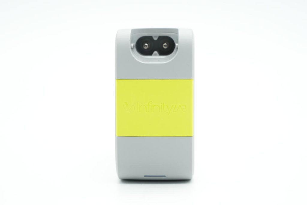 哈曼卡顿infinitylab65w,哈曼卡顿琥珀便携版充电器