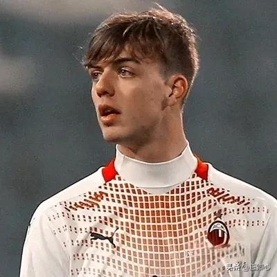 足球诗人贺炜完整版,足球诗人贺炜2022完整版解读