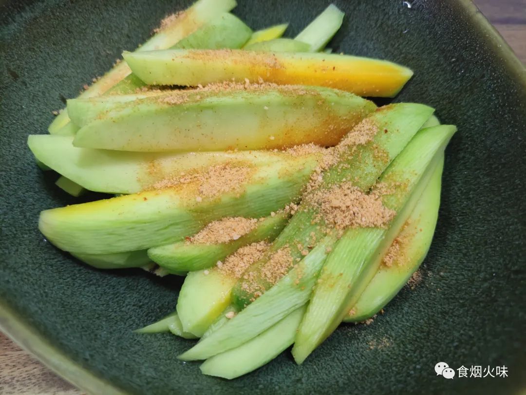 遇到它别手软，一生津止咳，二保护视力，三缓解便秘，不懂吃可惜