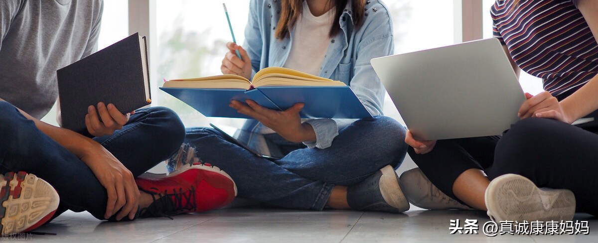 月子选择月子中心还是月嫂,月子请月嫂还是去月子中心比较好