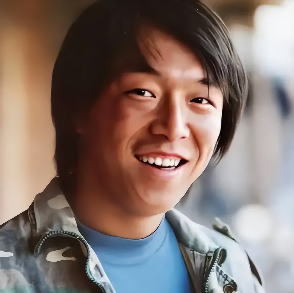 有哪些颜值逆天还有演技的男演员,颜值不高但演技好的男演员