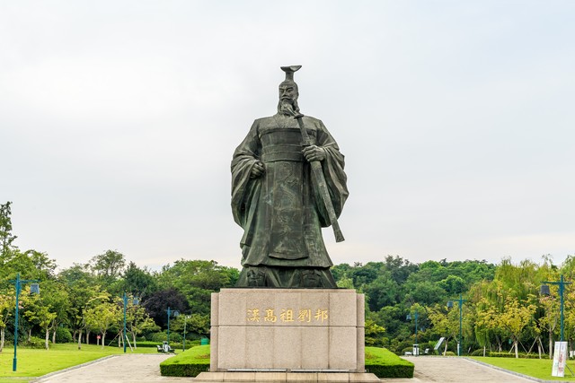 汉朝历史完整版,汉朝统治多少年