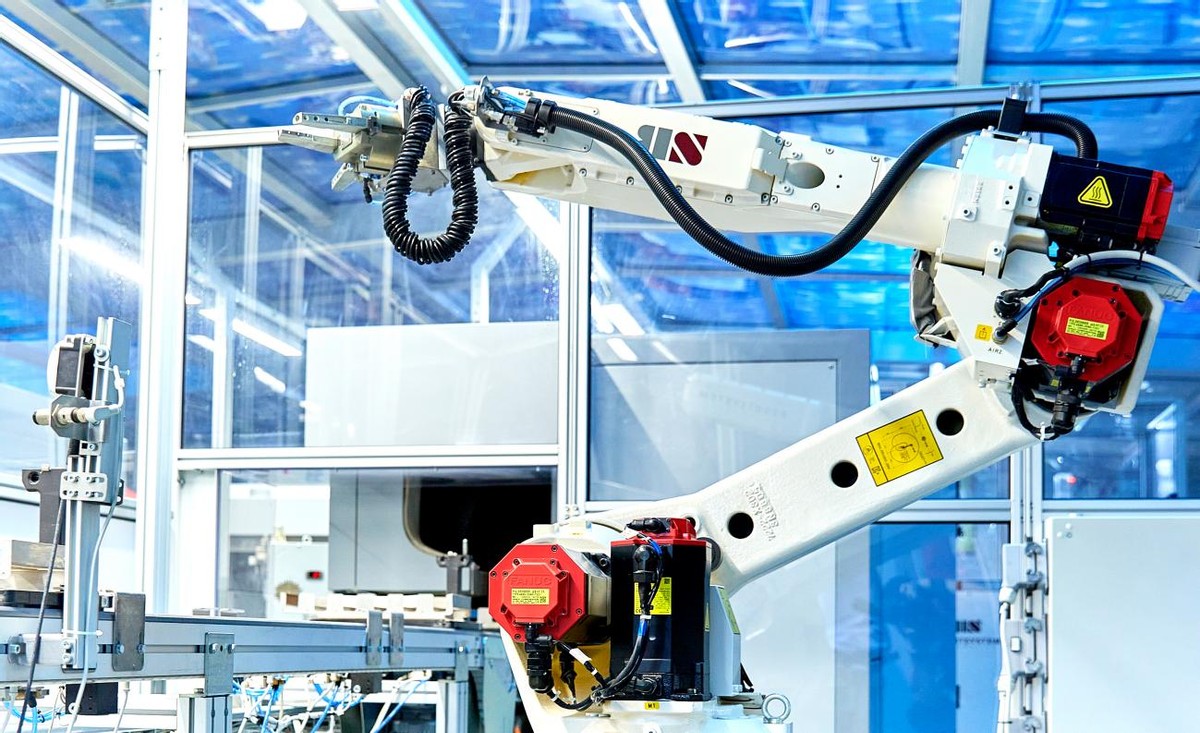 奶奶灰奶奶鞋,奶奶灰老爹鞋