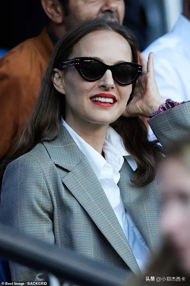 这么美的脸蛋，怎么没人在意？她是糊了吗？