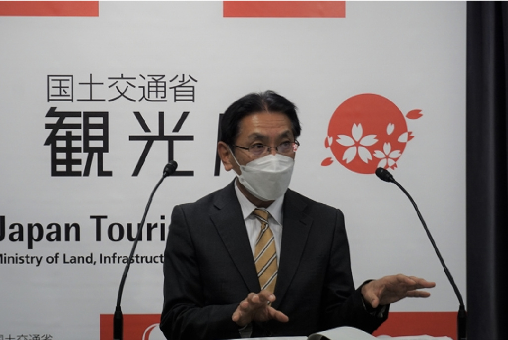 继日本放宽入境政策后，10月访日游客暴增，日本商户已恢复熙攘