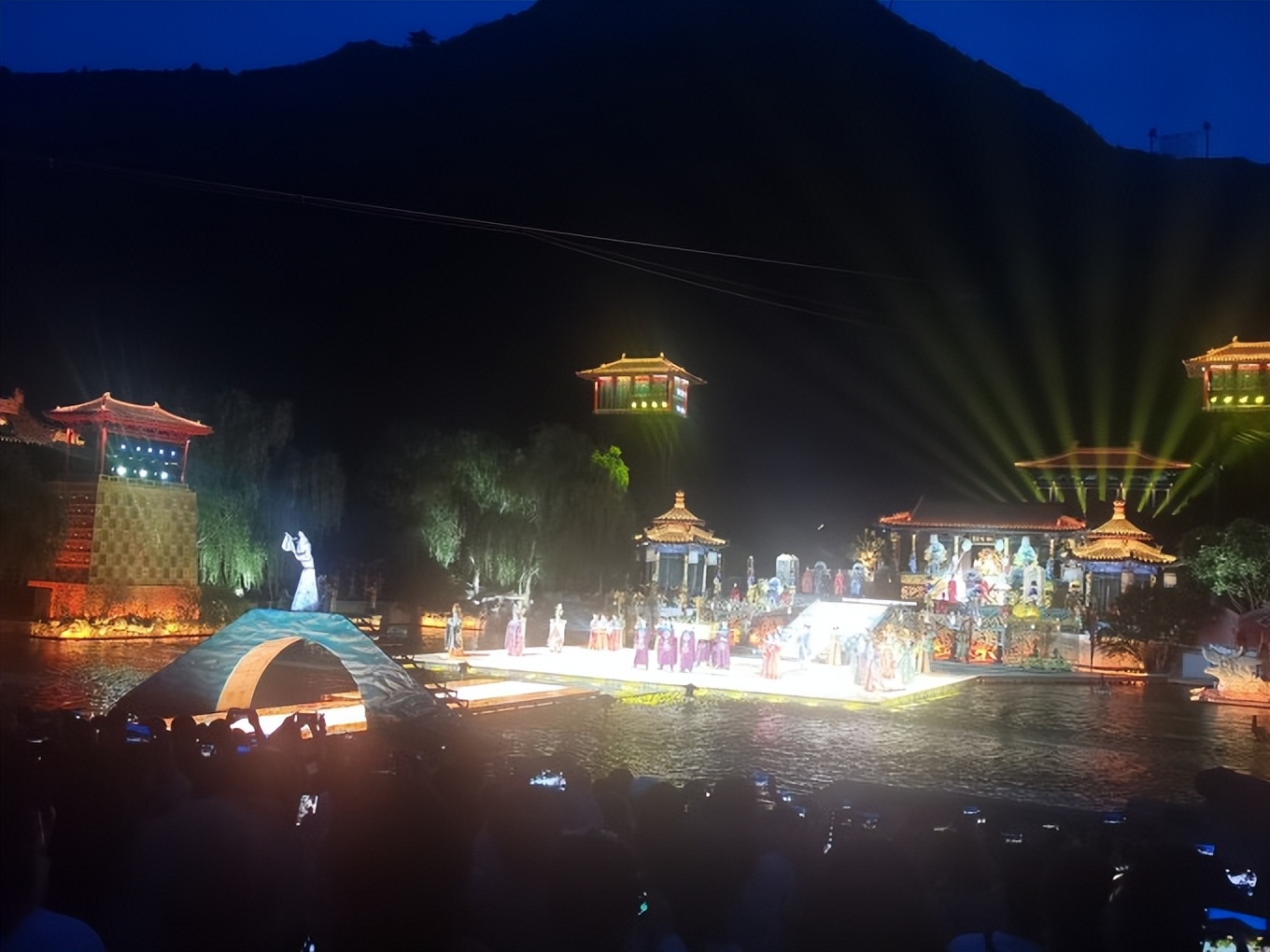 从敦煌到青海湖游记,敦煌环线7天攻略