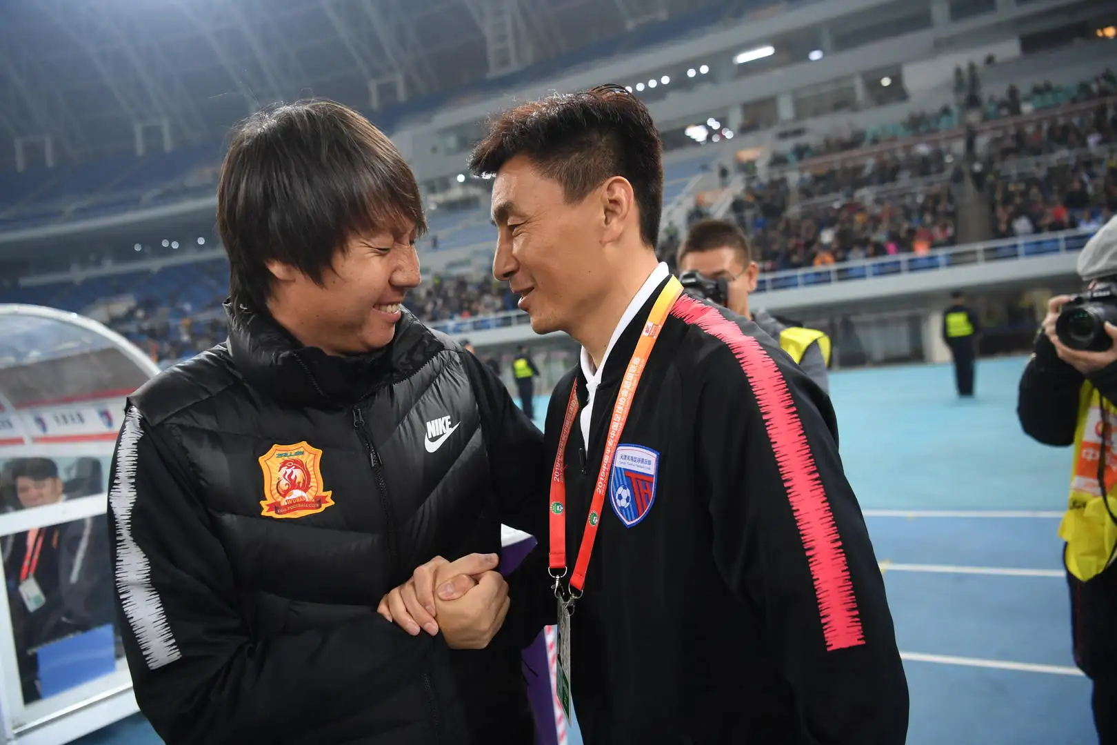 李玮锋范志毅孙继海杨晨李铁,李铁李玮锋国足老大之争