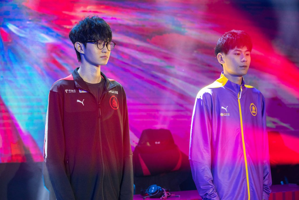 puma2022kpl战队队服发布会,一诺puma穿搭