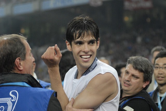 前有迪马利亚后有马丁内斯,小罗和内马尔巅峰期