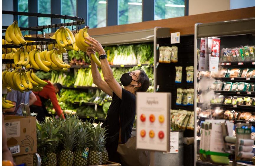 缁忔祹瀛﹀鍛婅瘔浣犵編鍥界湡瀹瀏dp,钁楀悕缁忔祹瀛﹀涓浗gdp杩戒笂缇庡浗