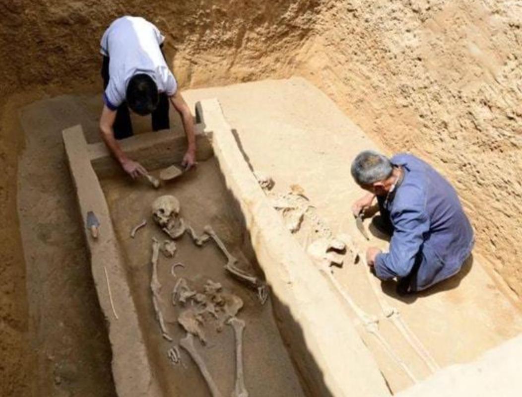 揭秘明朝残忍的活人殉葬,古代活人殉葬极其残忍