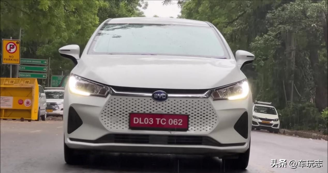 比亚迪e6新能源汽车新款,e6比亚迪新能源汽车