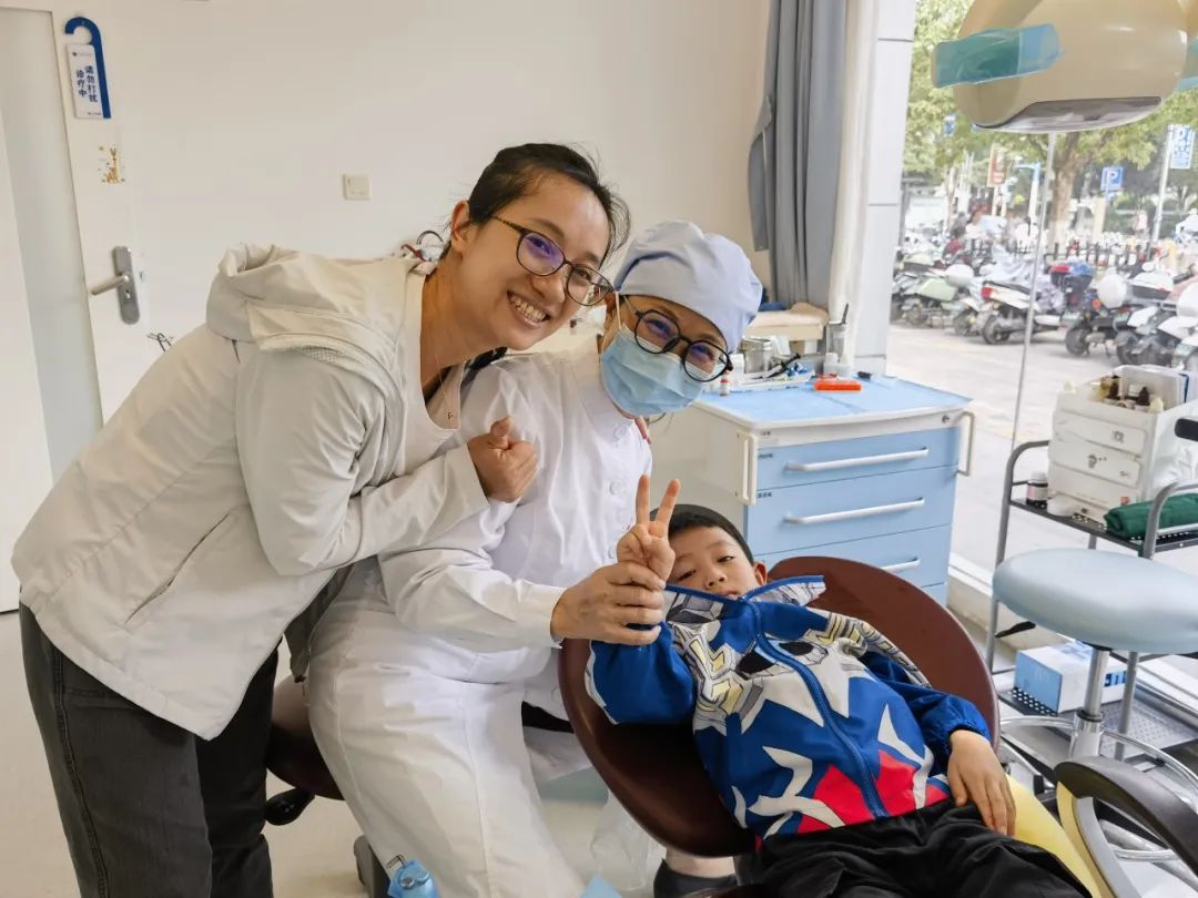 孩子看牙不愿意配合怎么办,4岁宝宝不愿意看牙医怎么办