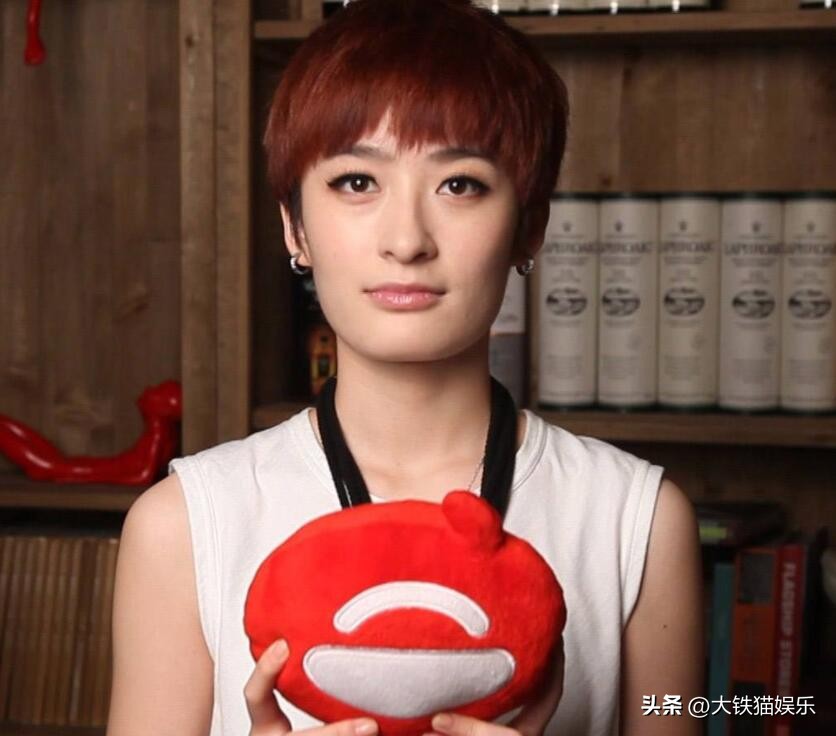 走中性风的年轻女明星,港台中性风女星