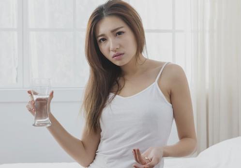 女生会有两个子宫的现象出现吗,两个子宫是先天性还是后天形成