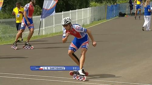 轮滑初学入门教程小孩,轮滑运动如何科学入门