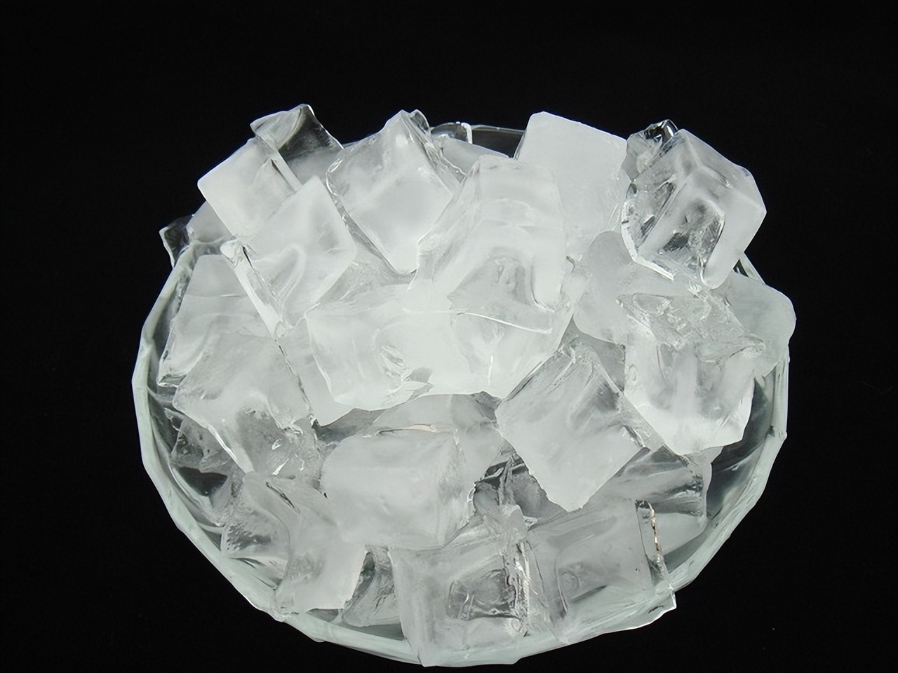 国内最大制冰工厂,5吨食用冰制冰厂投资多少钱