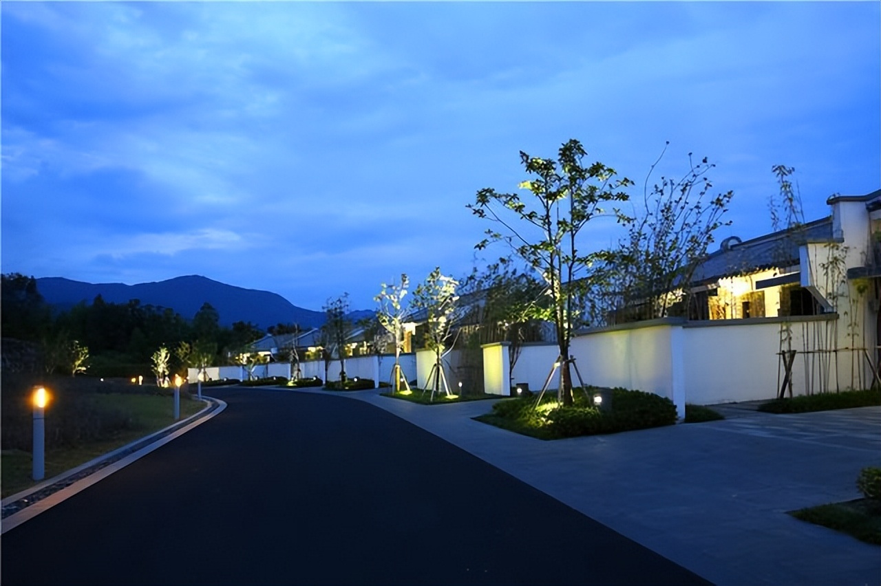 探秘秀丽山水,探秘黄山村