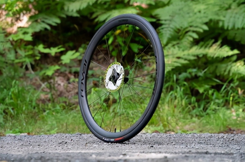 700c公路车是多少寸的,公路车700c是什么