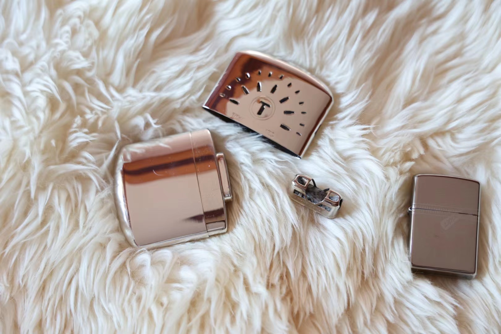 在2022年的冬天，我买了个十几年前流行的小玩意儿