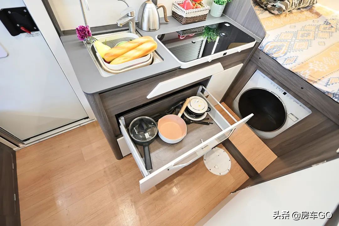 大驰panda房车价格,大驰图雅诺6座b型房车