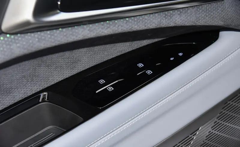 高合hiphiz车机真实体验,高合hiphiz车机系统更新