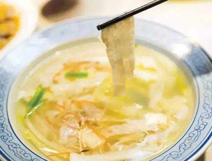 娴欐睙琚綆浼扮殑瀹濊棌缇庨灏忛晣,娴欐睙灏忎紬鏃呮父灏忓煄缇庨