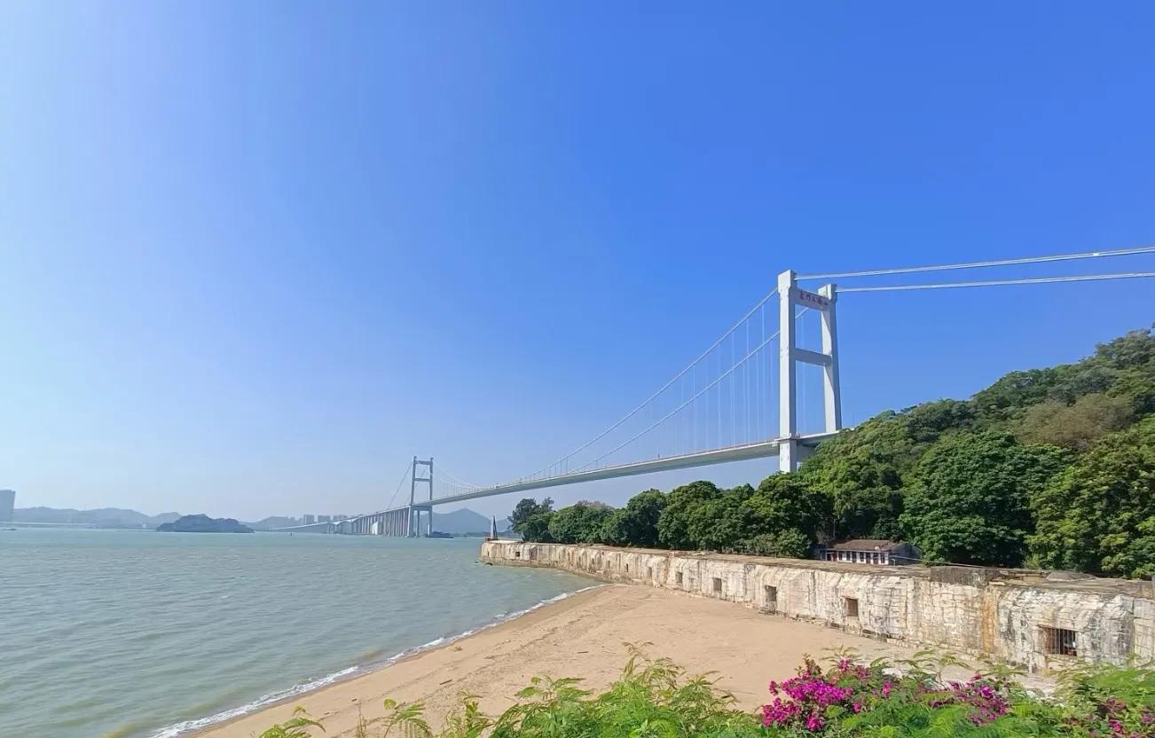 散文|汗漫：人民广场：断梦与孤愁