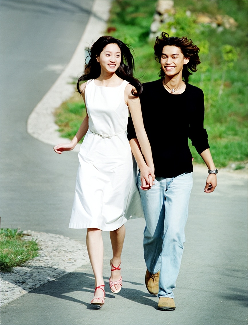 沈佳妮第一次婚姻,沈佳妮和朱亚文夫妻相