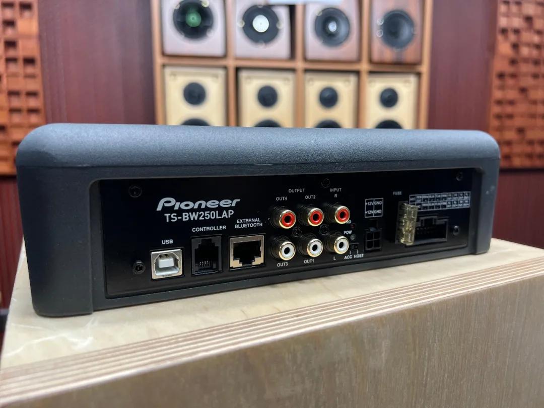 劲能超炮，澎湃结实先锋TS-BW250LAP超薄低音